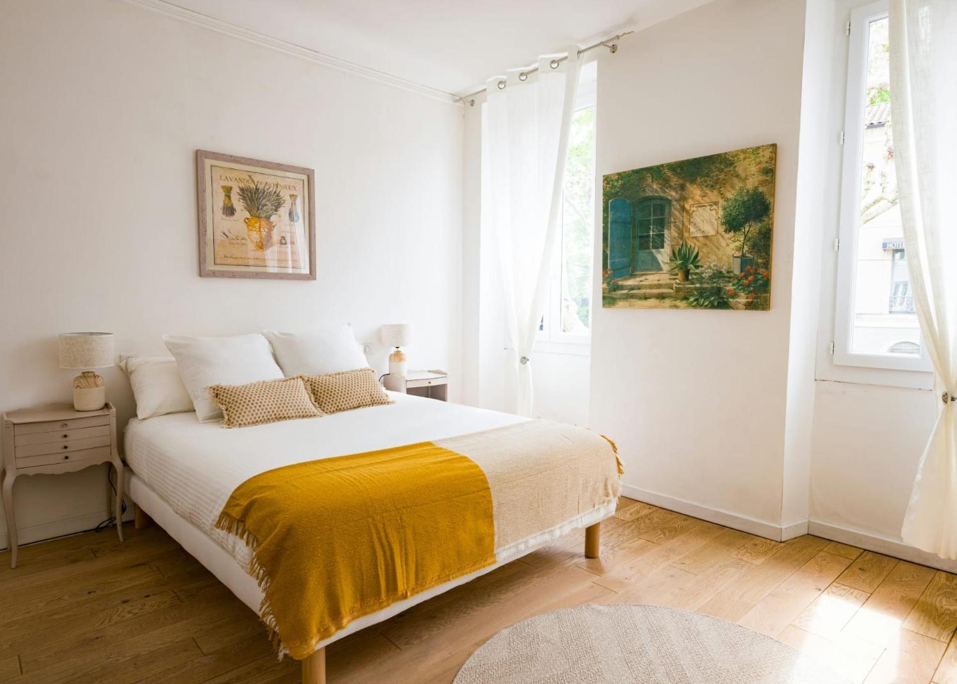 Les Chambres De Reseau Louisanne Saint-Rémy-de-Provence Exteriér fotografie